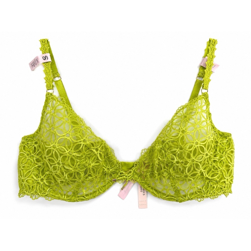 Victoria's Secret Very Sexy Low Cut Demi Bra – New With Tags